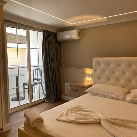 Bliss Boutique 4*