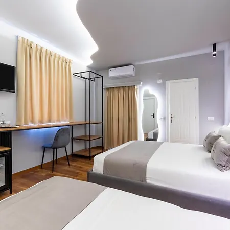Bliss Boutique 4*