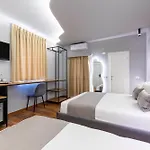 Bliss Boutique 4*