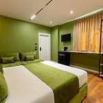 Bliss Boutique 4*